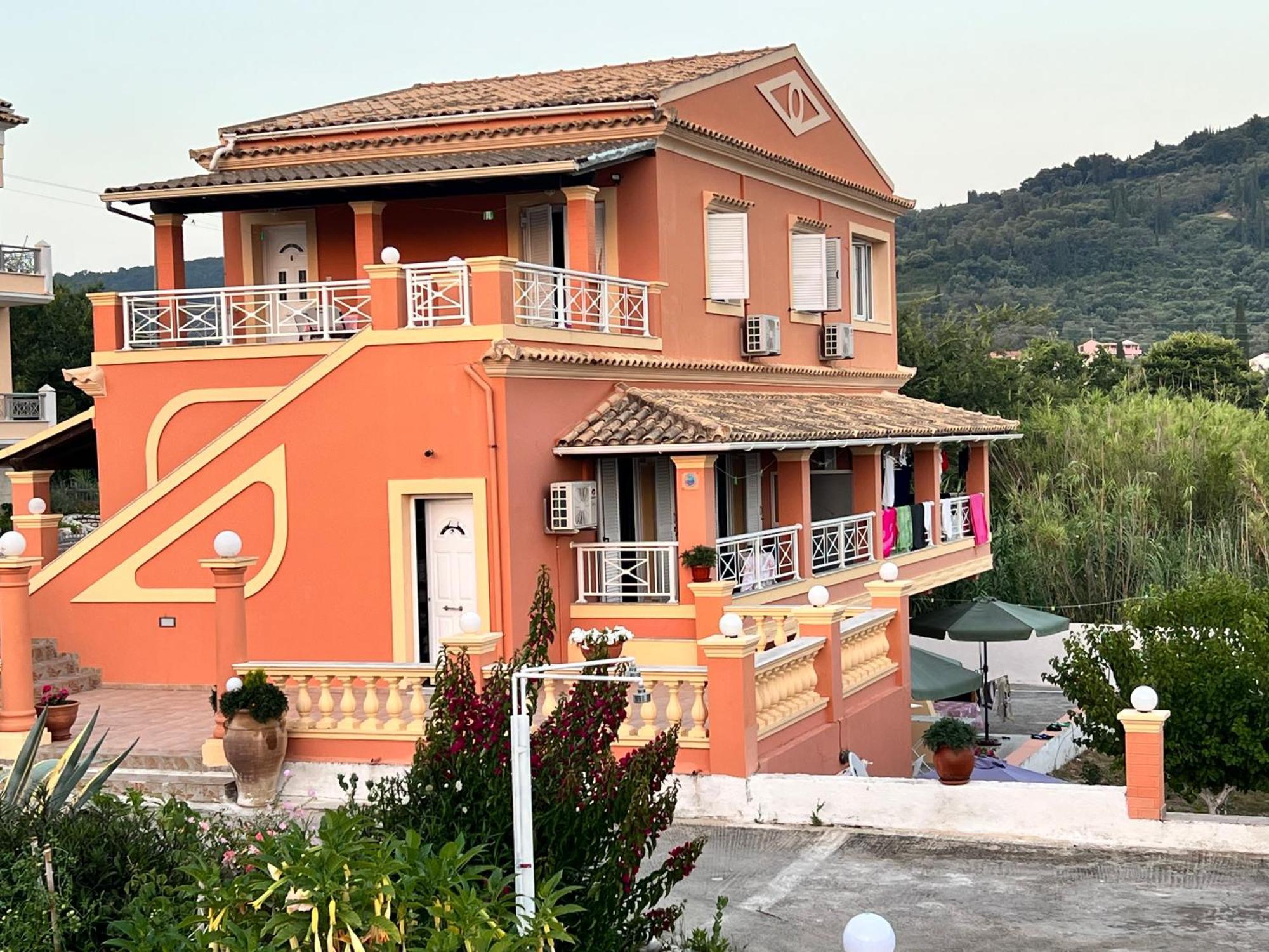 Villa Magda. Agios Georgios Pagon Exterior foto